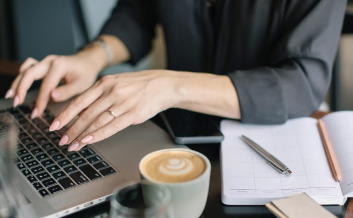 How to get nail salon business license?